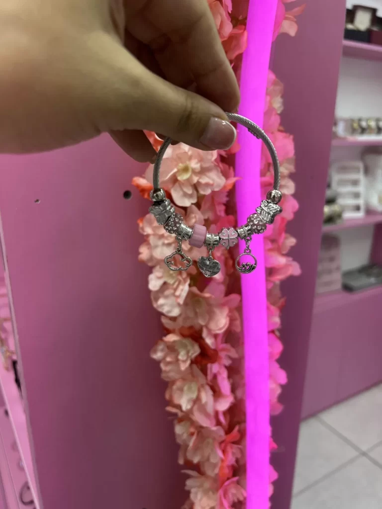 دستبند پاندورا