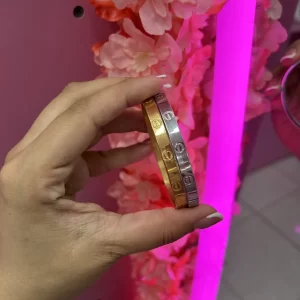 بنگل طرح کارتیه
